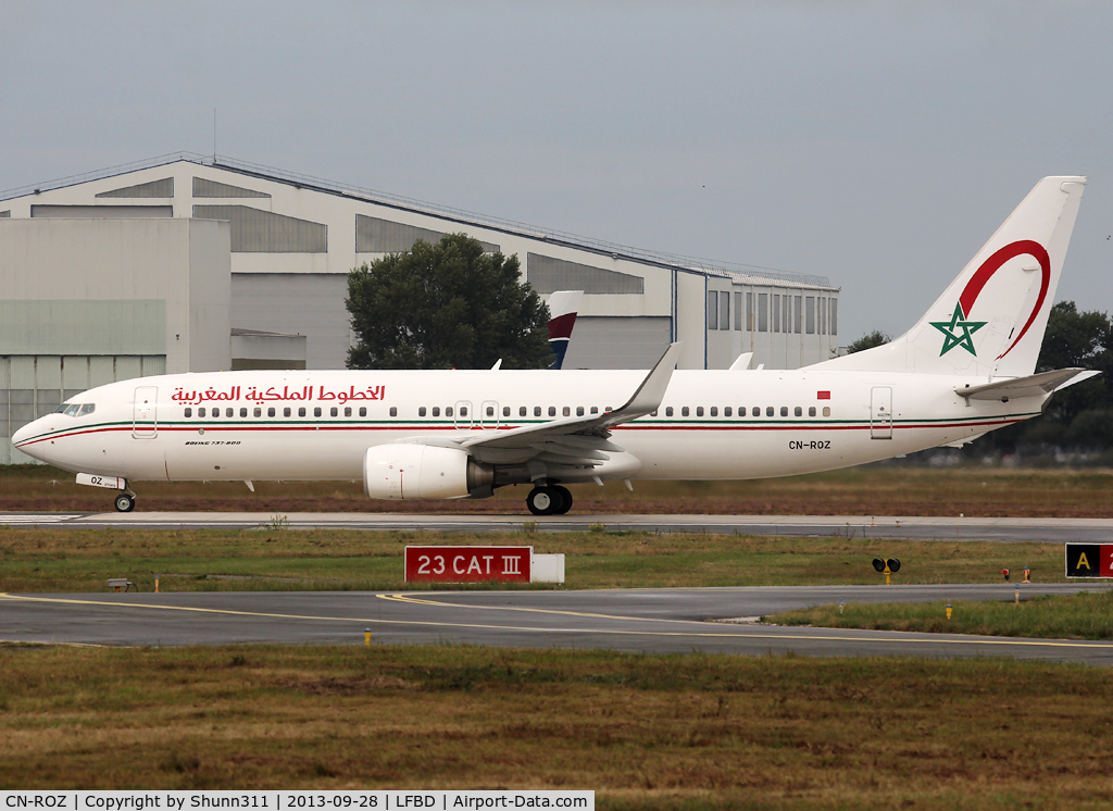 CN-ROZ, 2010 Boeing 737-8B6 C/N 33071, Ready for take off rwy 23