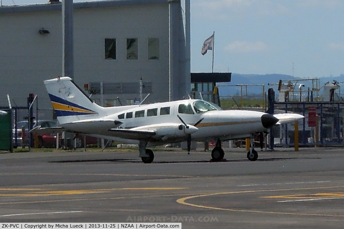 ZK-PVC, Cessna 402B C/N 402B0559, At Auckland