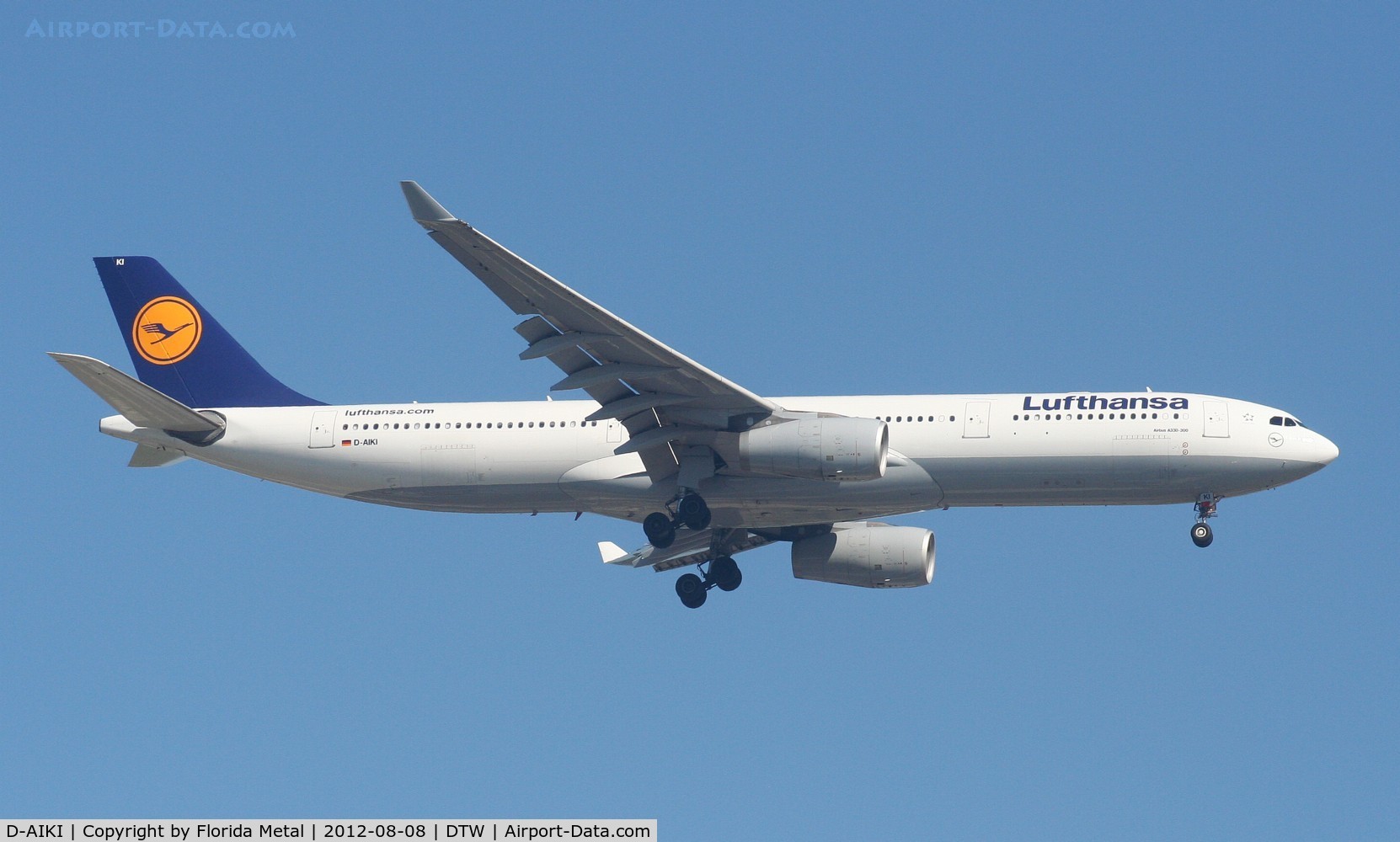 D-AIKI, 2005 Airbus A330-343X C/N 687, Lufthansa A330-300