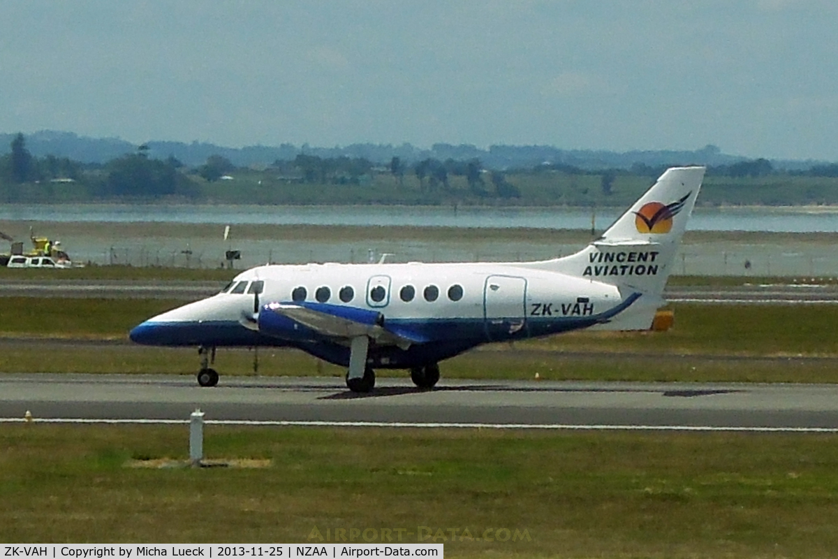 ZK-VAH, 1992 British Aerospace BAe-3201 Jetstream 32 C/N 967, At Auckland