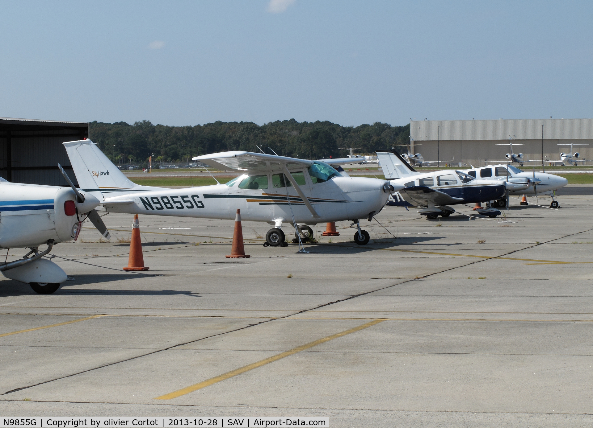 N9855G, 1971 Cessna 172L C/N 17259755, Savannah airport