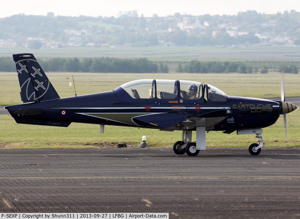 F-SEXP, Socata TB-30 Epsilon C/N 99, Arriving from flight during Cognac AFB Spotter Day 2013