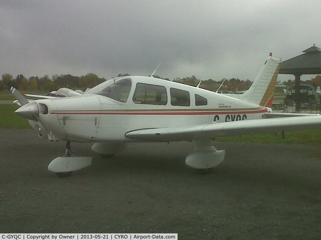C-GYQC, 1979 Piper PA-28-161 C/N 28-7916442, Waiting for the weather to pass...