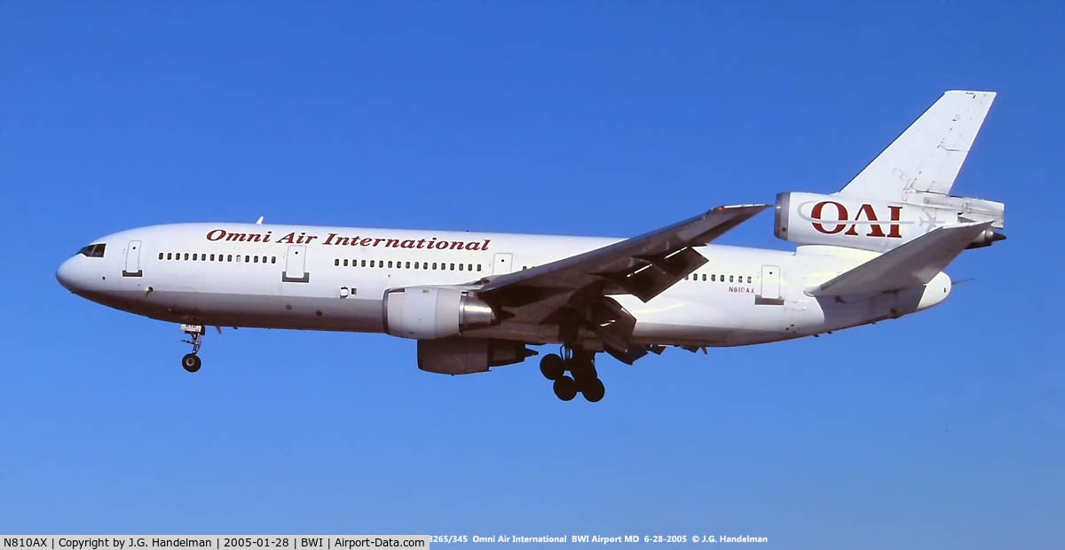 N810AX, 1986 McDonnell Douglas DC-10-30 C/N 48265, On final to 33L