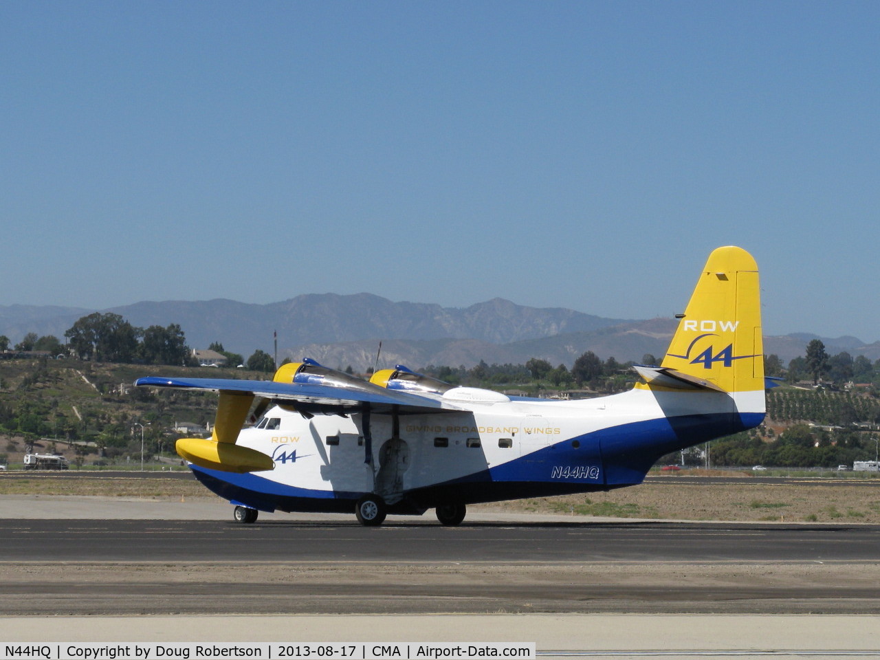 N44HQ, 1950 Grumman HU-16B Albatross C/N G-99, 1950 Grumman HU-16B ALBATROSS 'Row 44', two Wright R-1820-76A 1,425 Hp each, named after a bad seat experience, Row 44 LLC is largest satellite based purveyor of in-flight internet service, taxi