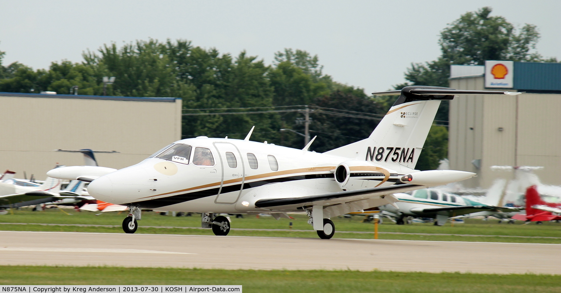N875NA, 2007 Eclipse Aviation Corp EA500 C/N 000018, EAA AirVenture 2013