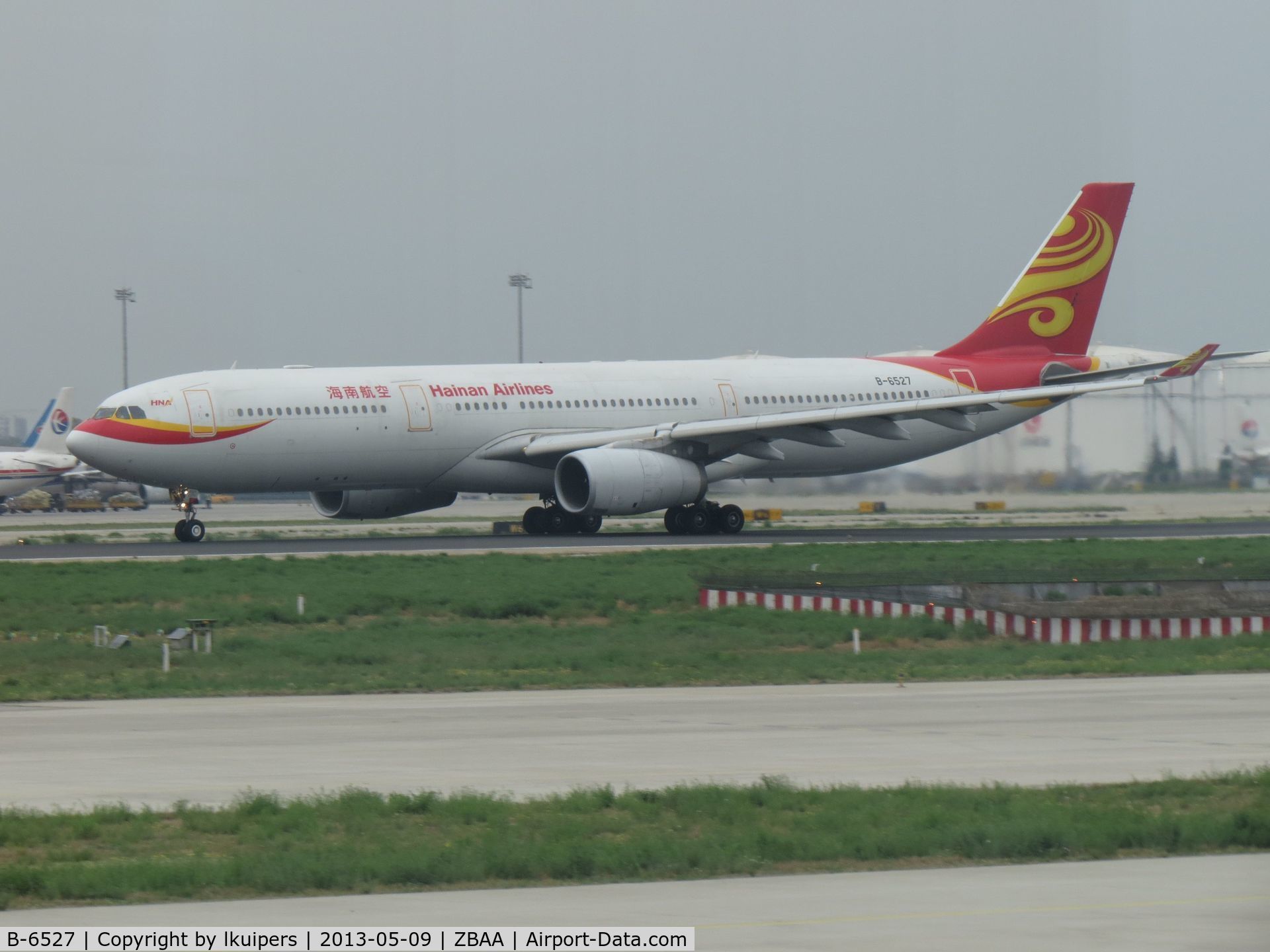 B-6527, 2010 Airbus A330-343X C/N 1178, Leaving Beijing Airport