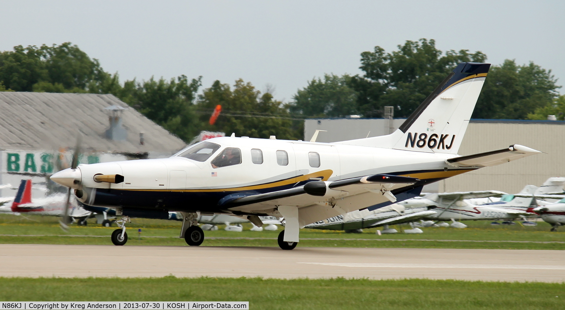 N86KJ, 2008 Socata TBM-700 C/N 490, EAA AirVenture 2013