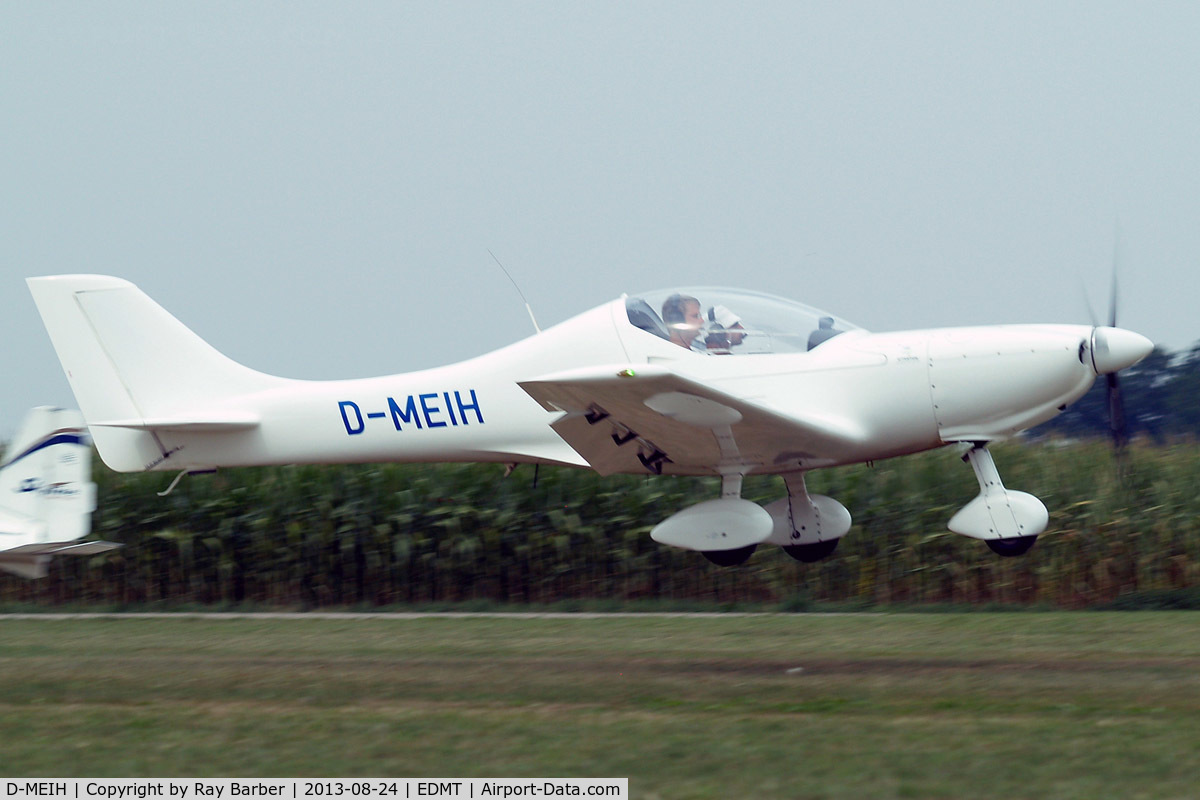 D-MEIH, 2007 Aerospool WT-9 Dynamic C/N DY164/2007, D-MEIH   Aerospool WT-9 Dynamic [DY164/2007] Tannheim~D 24/08/2013