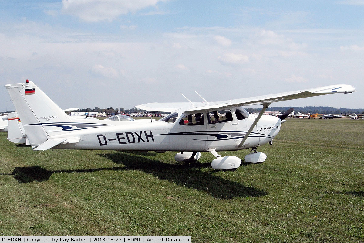 D-EDXH, 2005 Cessna 172S Skyhawk SP C/N 172S9773, Cessna 172S Skyhawk [172S-9773] Tannheim~D 23/08/2013