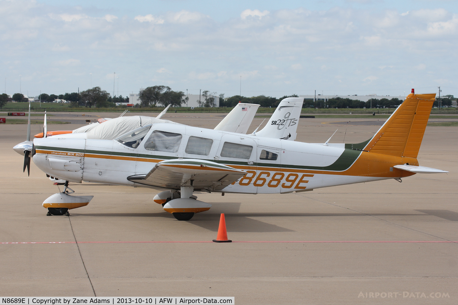 N8689E, 1976 Piper PA-32-300 Cherokee Six C/N 32-7640074, At Alliance Airport - Fort Worth, TX