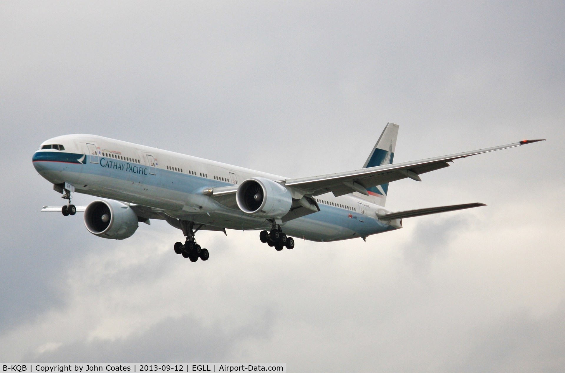B-KQB, 2012 Boeing 777-367/ER C/N 39235, On approach to 27L