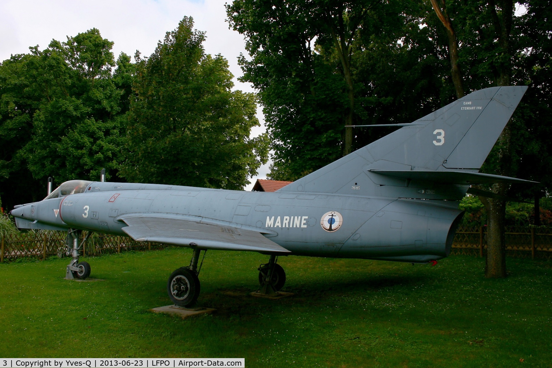 3, Dassault Etendard IV.M C/N 3, Dassault Etendard IV.M, Displayed at La coulée verte Park, Paray-Vieille Poste near Paris-Orly Airport.