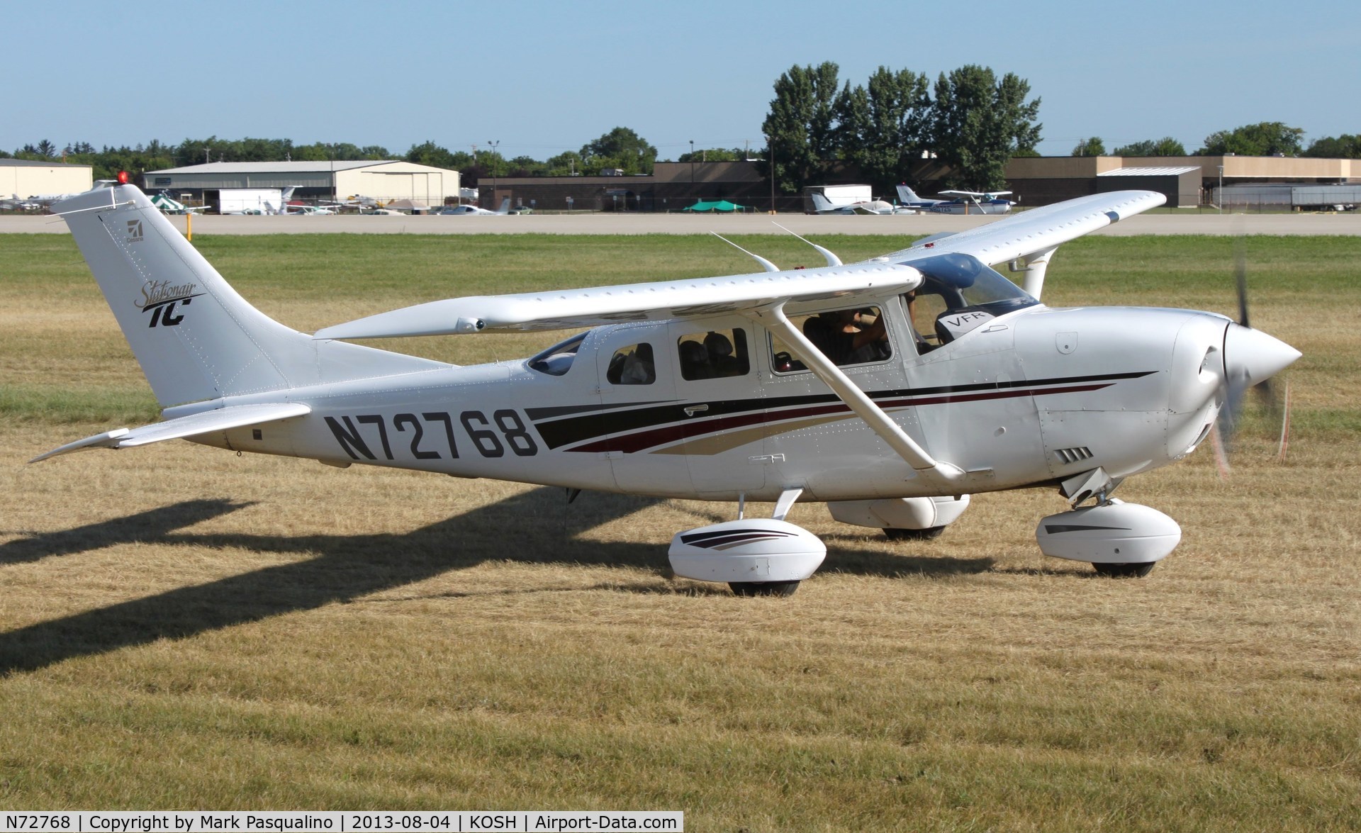 N72768, 2000 Cessna T206H Turbo Stationair C/N T20608146, Cessna T206H