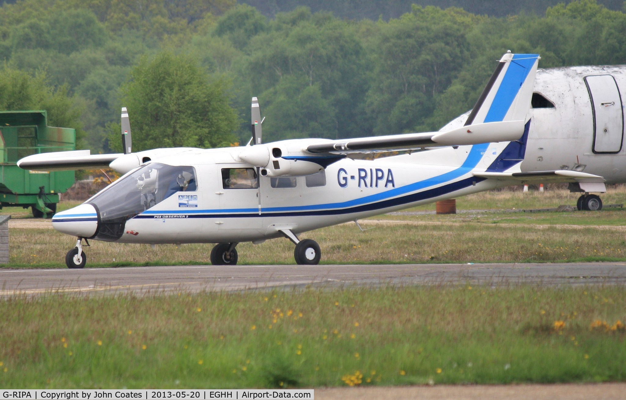G-RIPA, 2003 Partenavia P-68 Observer C/N 423-23-OB2, Visitor at BHL