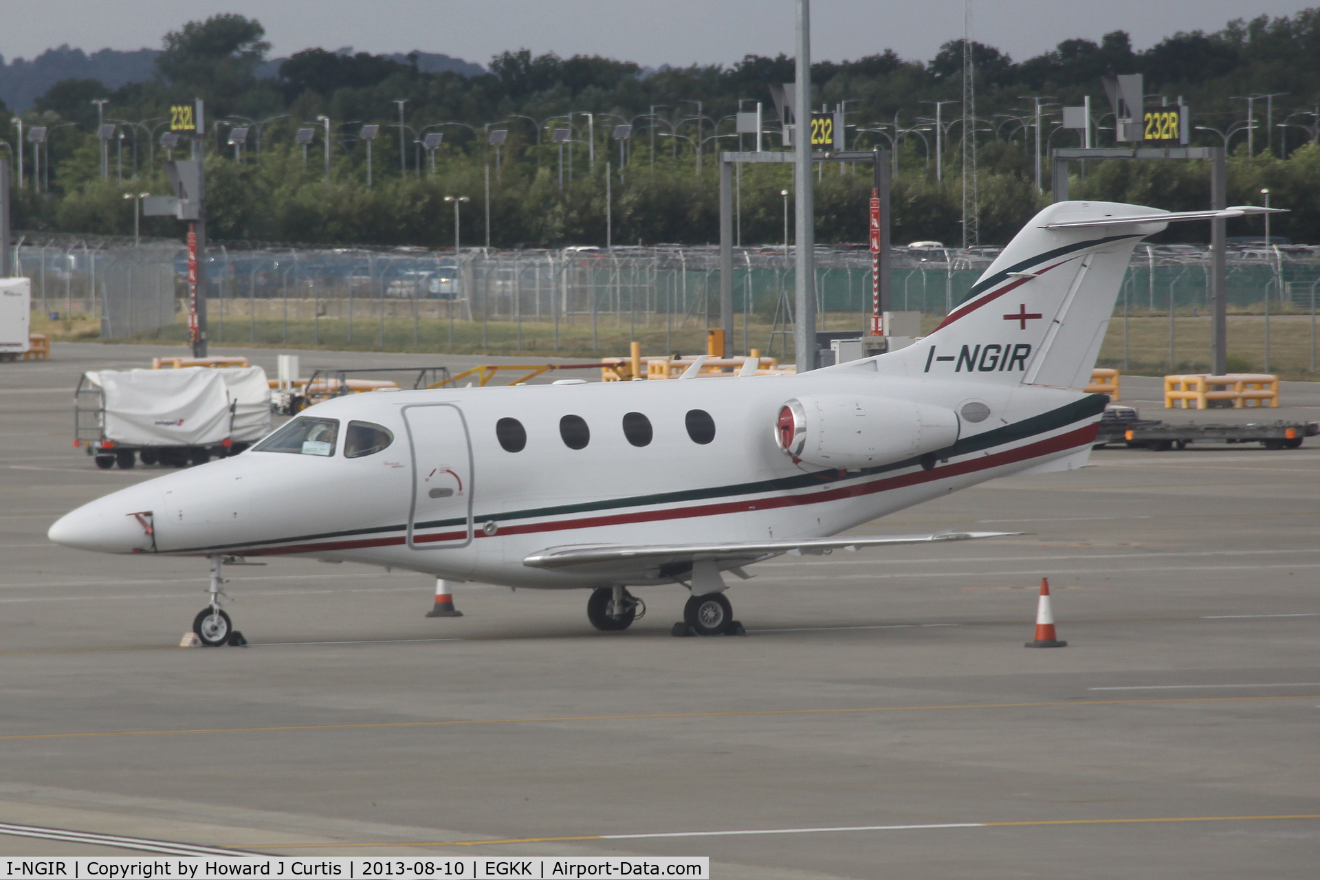 I-NGIR, 2008 Hawker Beechcraft 390 Premier 1A C/N RB-241, Corporate.