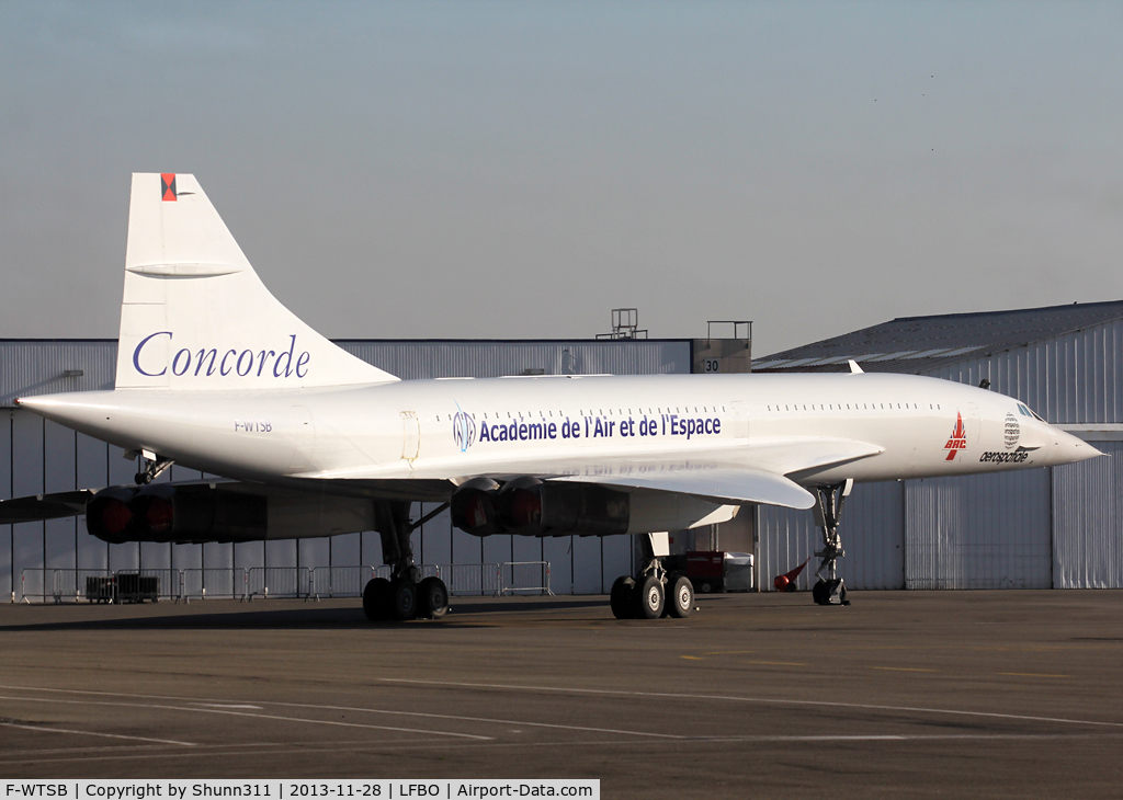 F-WTSB, 1973 Aerospatiale-BAC Concorde 101 C/N 201, New paint for this Concorde... Was in Air France c/s