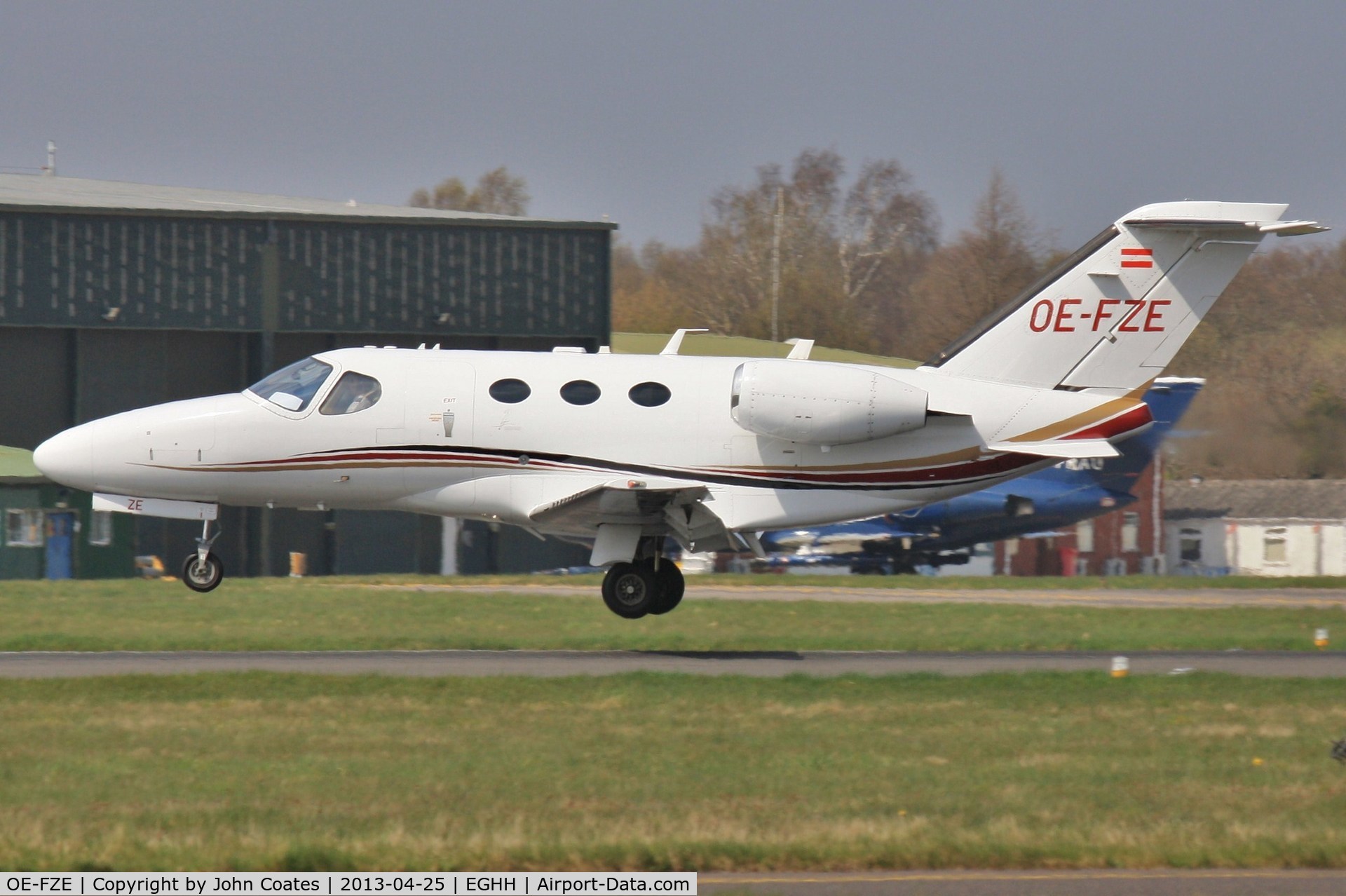 OE-FZE, 2009 Cessna 510 Citation Mustang Citation Mustang C/N 510-0217, About to touchdown 26