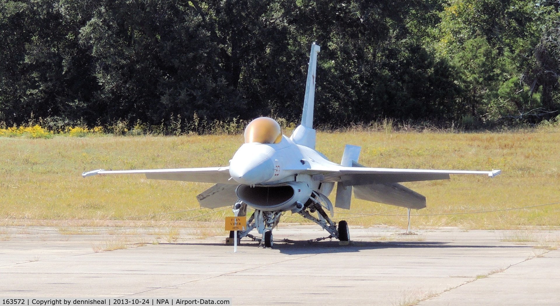 163572, General Dynamics F-16N Fighting Falcon C/N 3M-17, GENERAL DYNAMICS F-16N FIGHTING FALCON
