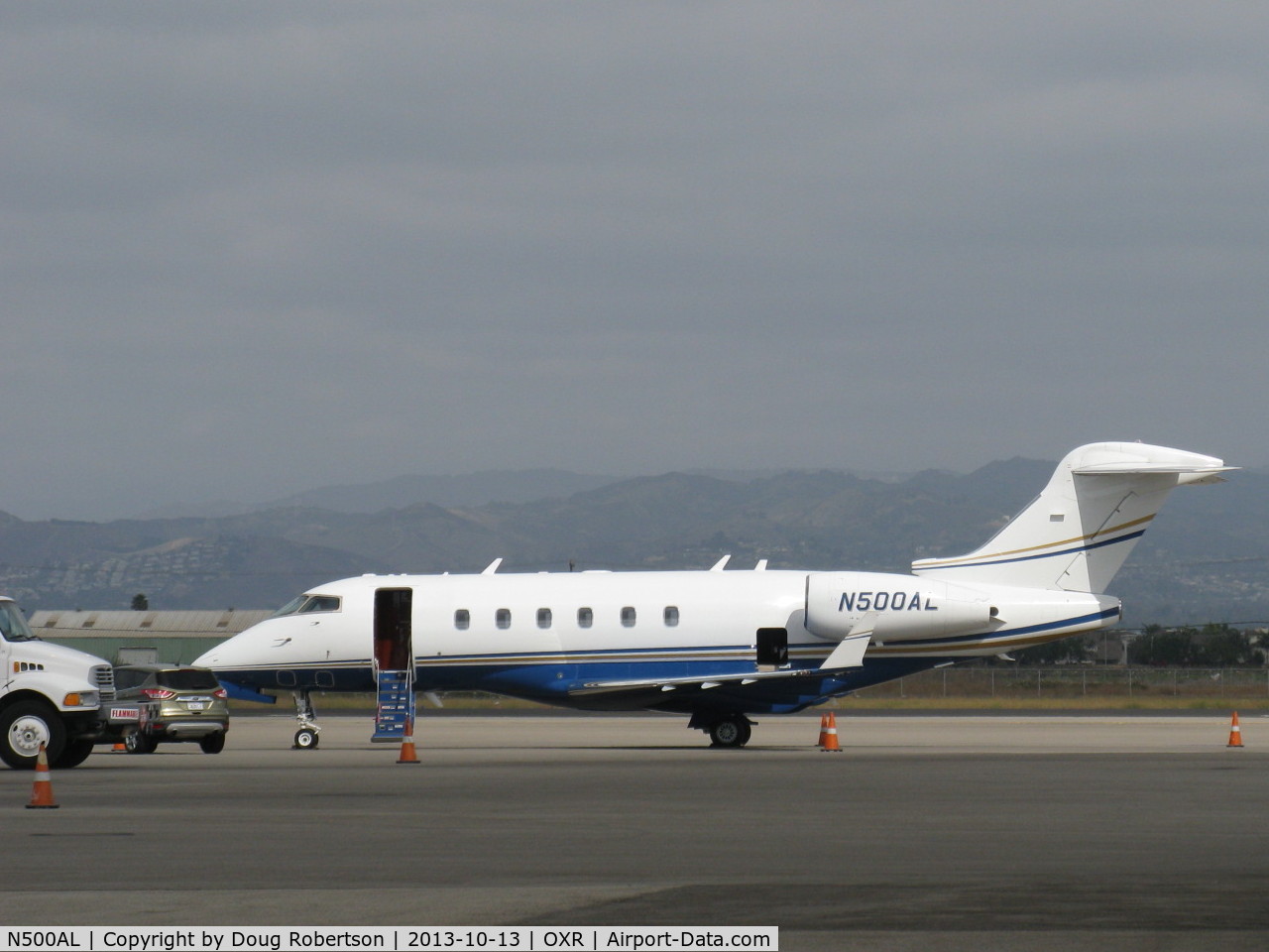 N500AL, 2006 Bombardier Challenger 300 (BD-100-1A10) C/N 20092, 2006 Bombardier BD-100-1A10 CHALLENGER, Two Honeywell HTF7000 (formerly AS907) Turbofans with FADEC, flat rated at 6,500 lb st each. Mmo 0.83 Mach above 29,475 ft. Of Abbott Laboratories.