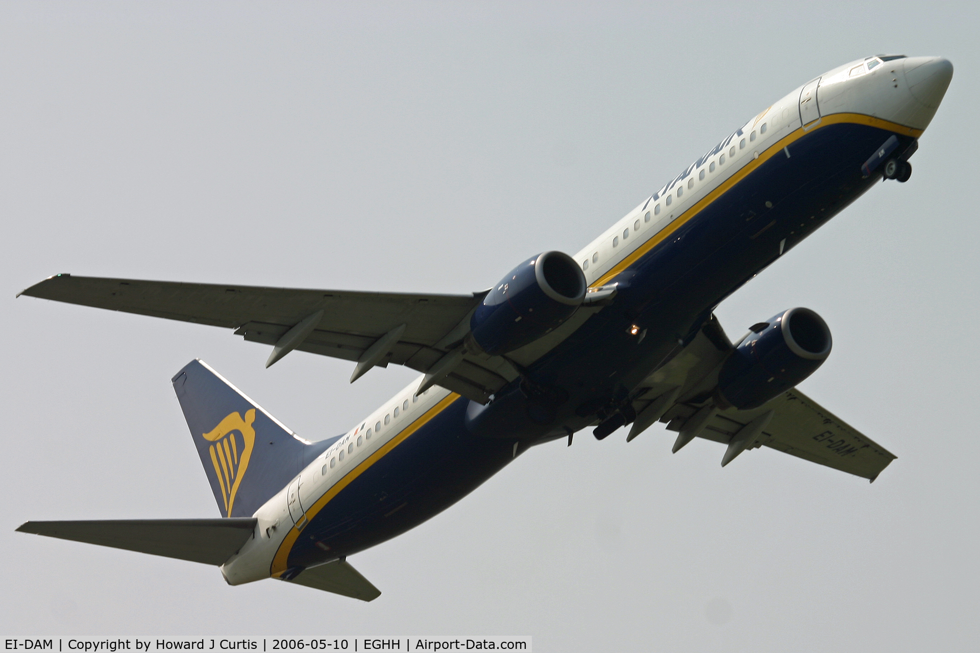 EI-DAM, 2003 Boeing 737-8AS C/N 33719, Ryanair, climbing off runway 08.