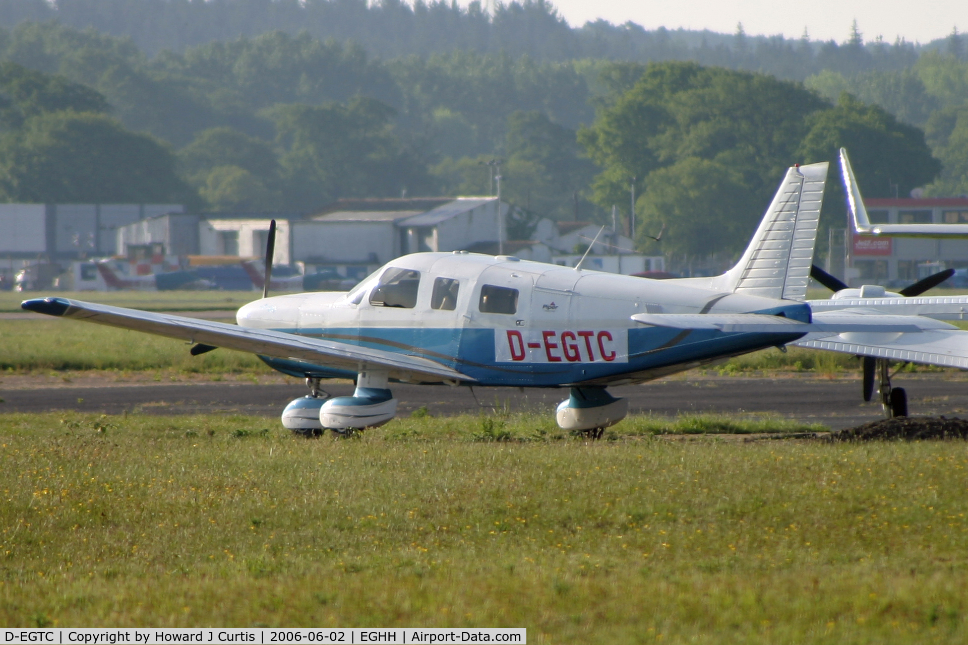 D-EGTC, 2005 Piper PA-32-301XTC Saratoga C/N 32-55029, Correct type is Piper 6xt. Now M-OPED. Ex N30908.