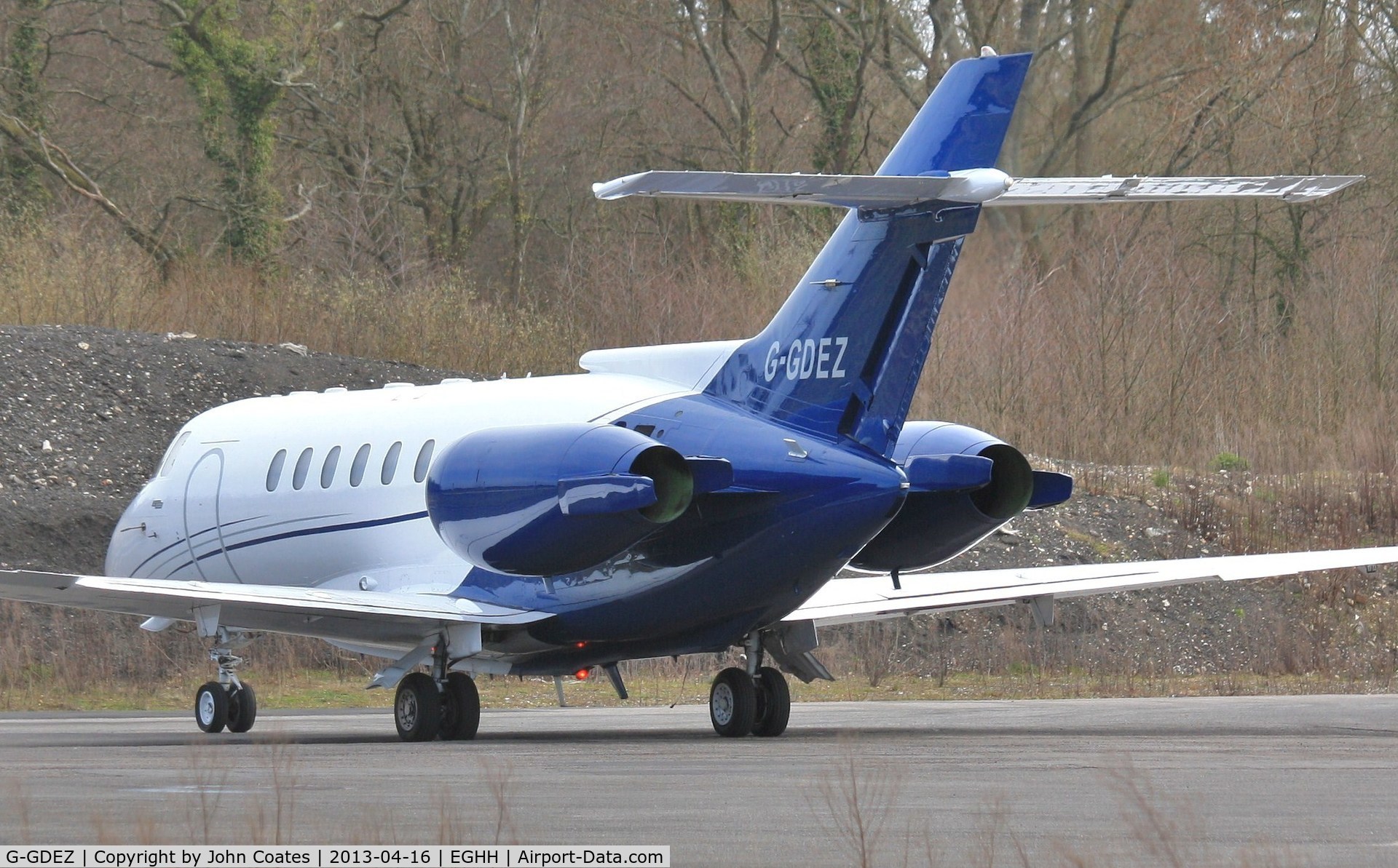 G-GDEZ, 1992 British Aerospace BAe.125-1000B C/N 259026, On the apron at JETS