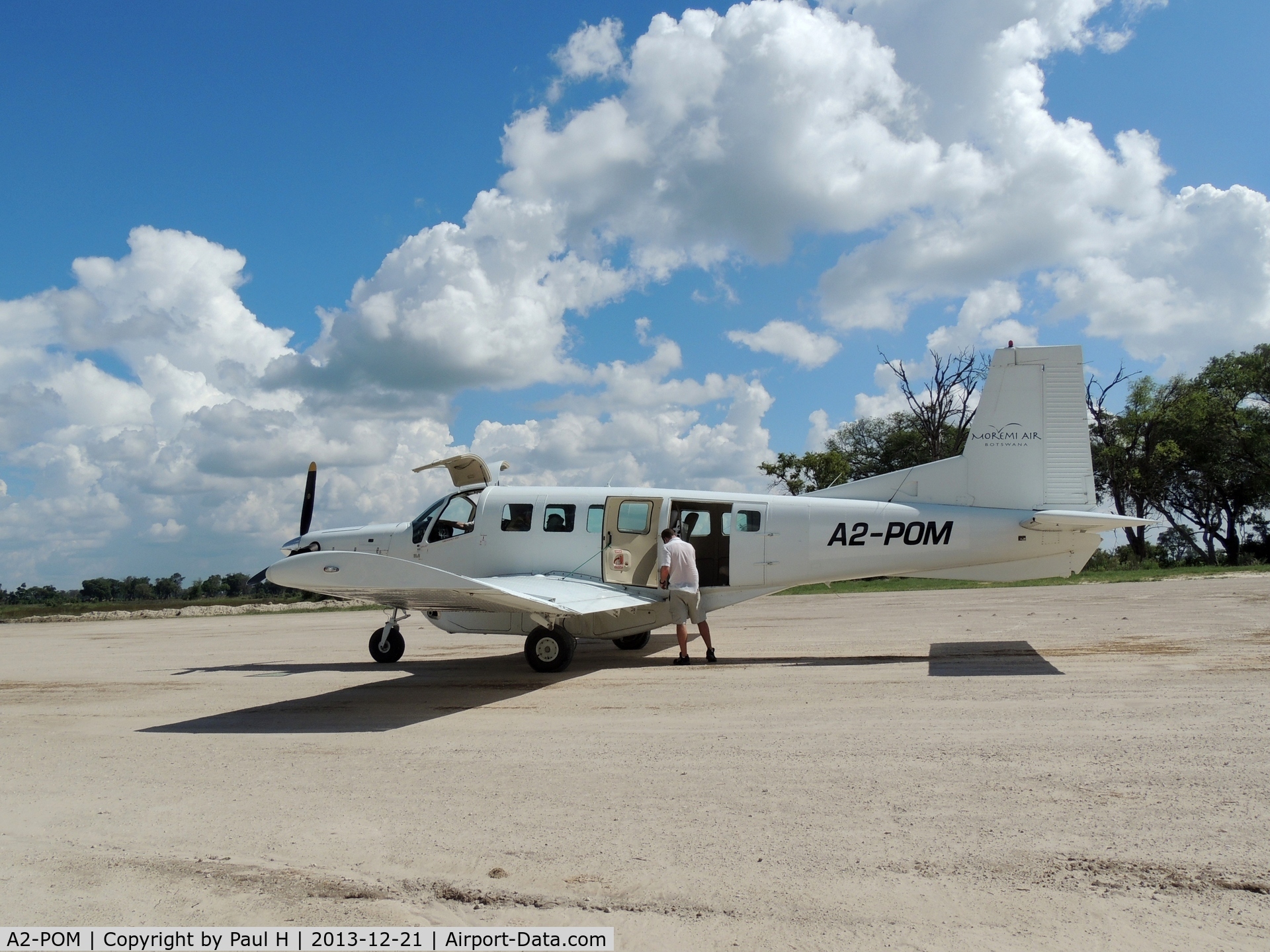 A2-POM, Pacific Aerospace 750XL C/N 131, At the Airstrip of Gunns Camp in Botswana
