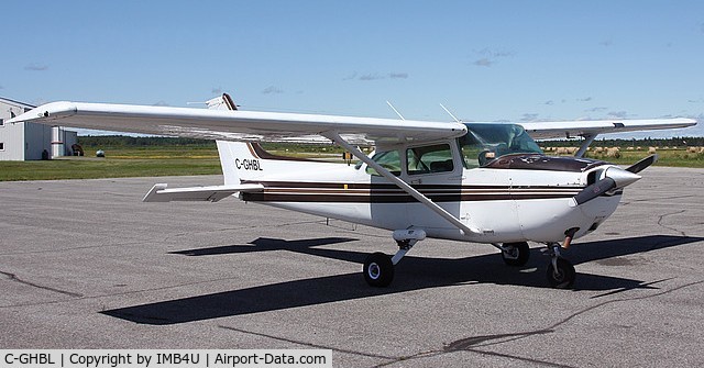 C-GHBL, 1982 Cessna 172P C/N 17275505, I posted this pic on a forum.
I am the new refistered owner of C-GHBL effective Nov 2013