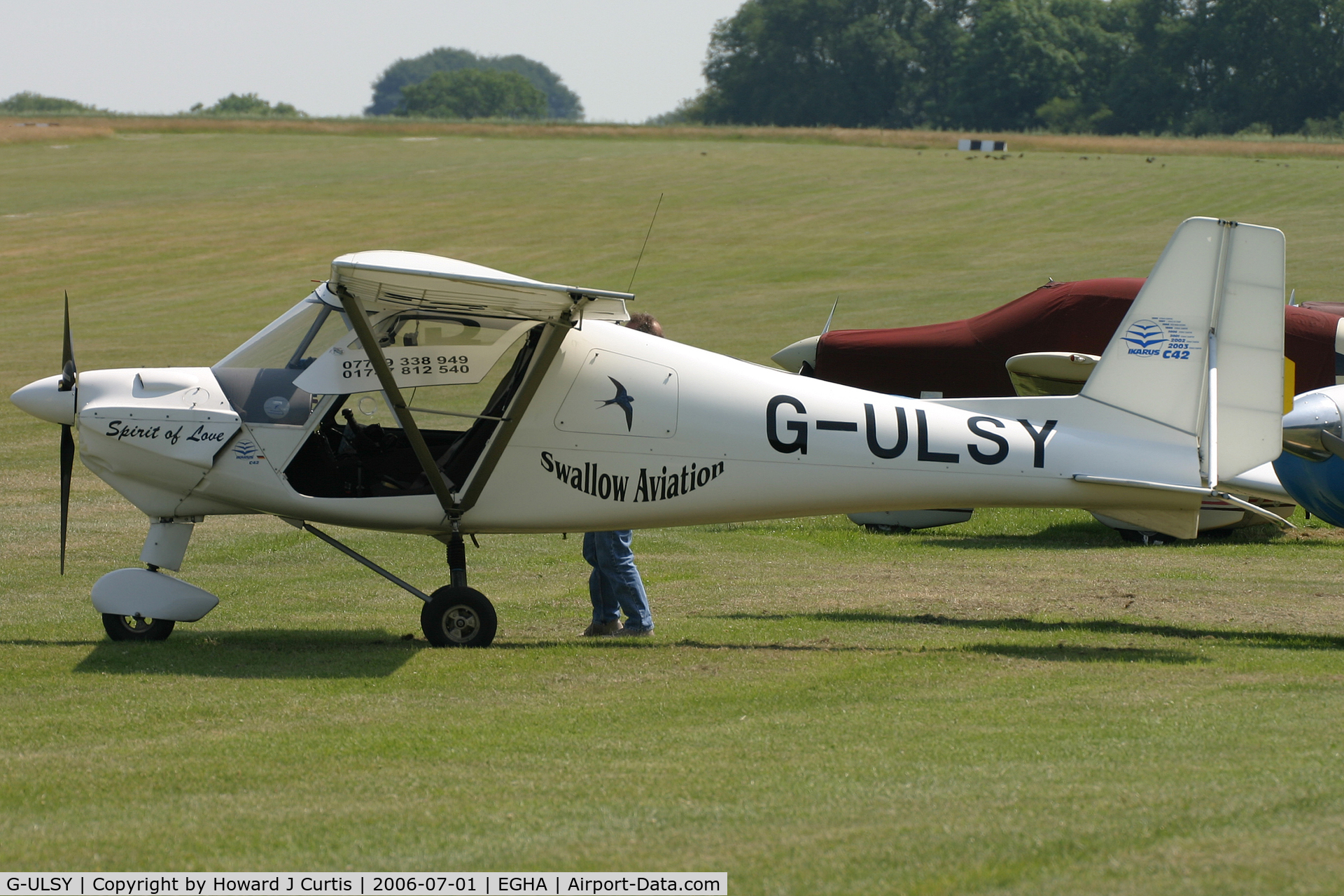 G-ULSY, 2004 Comco Ikarus C42 FB80 C/N 0405-6603, Swallow Aviation 'Spirit of Love'.