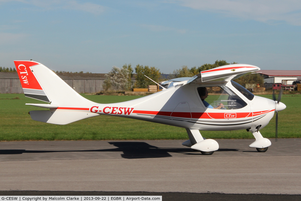 G-CESW, 2007 Flight Design CTSW C/N 8296, Flight Design CTSW at The Real Aeroplane Club's Helicopter Fly-In, Breighton Airfield, September 2013.