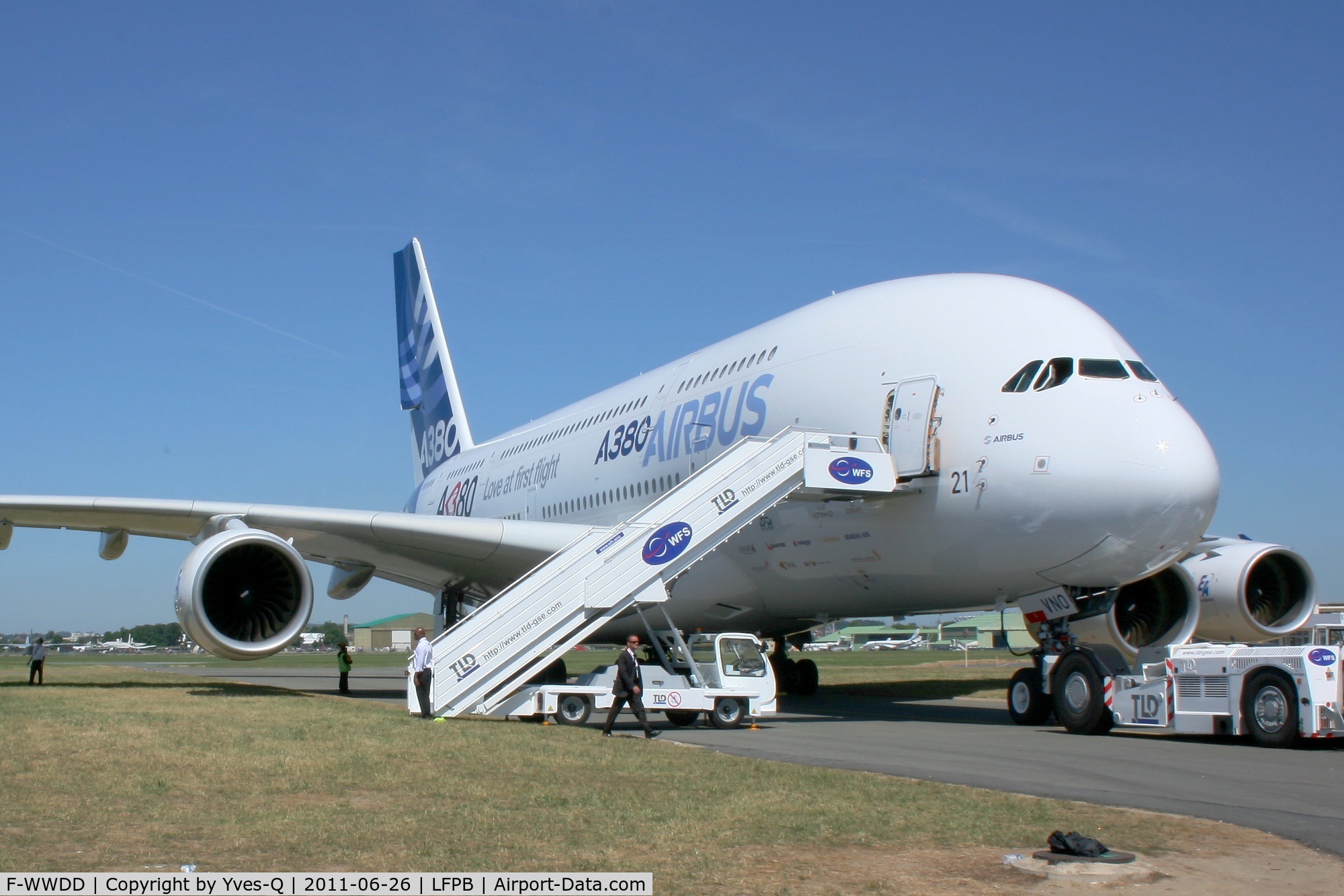 F-WWDD, 2005 Airbus A380-861 C/N 004, Airbus A380-861, Static display, Paris Le Bourget (LFPB-LBG) Air Show in june 2011