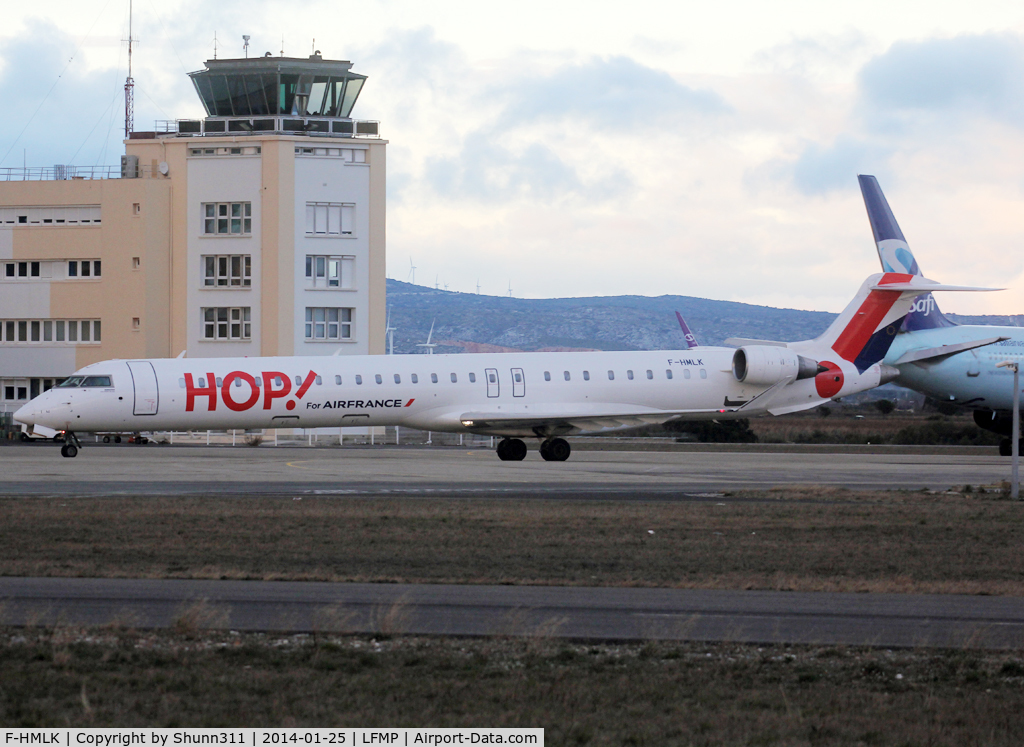 F-HMLK, 2011 Bombardier CRJ-1000EL NG (CL-600-2E25) C/N 19016, Arriving from ORY...