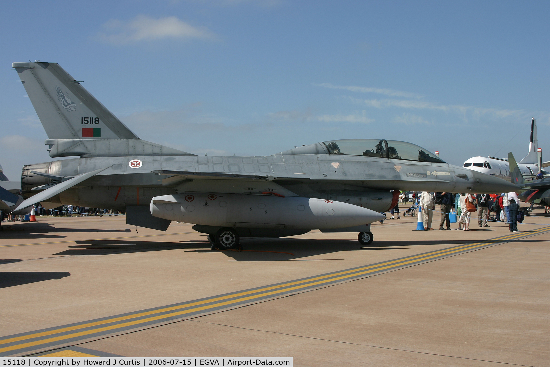 15118, Lockheed F-16B Fighting Falcon C/N AB-01, RIAT 2006; on static display. Esq 201/Portuguese AF.