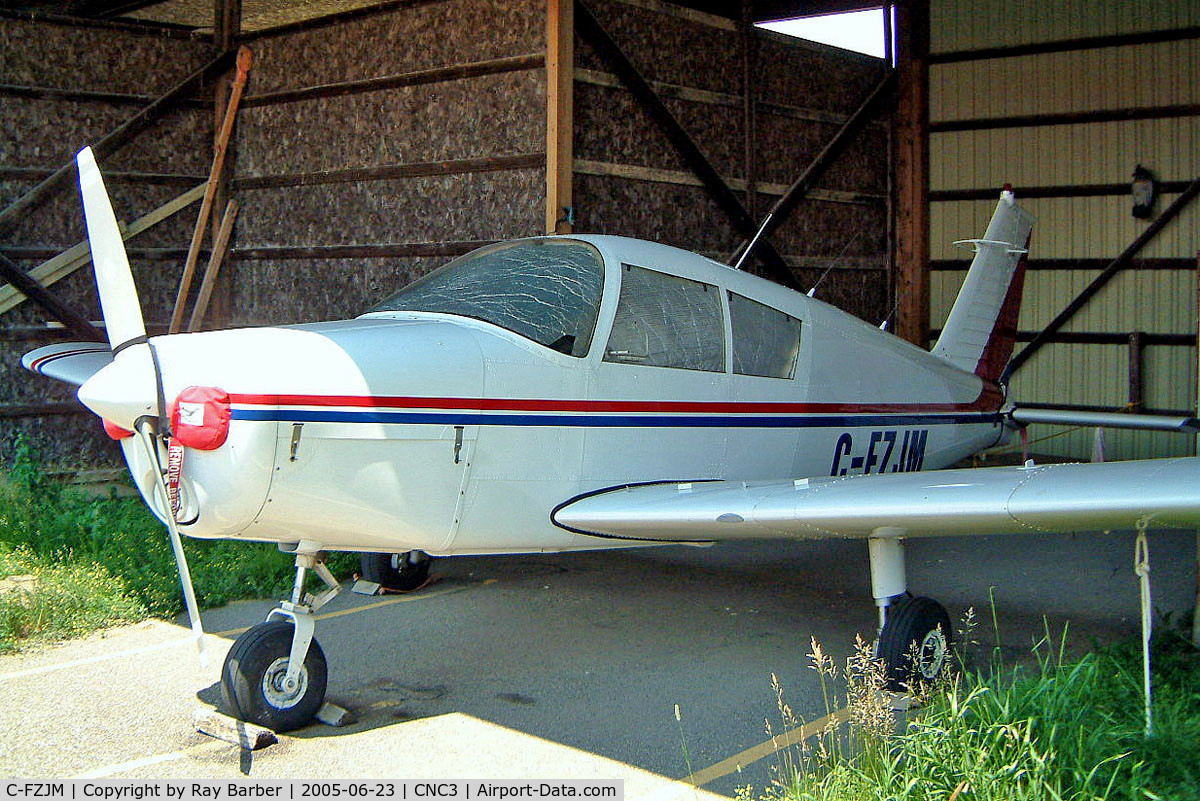 C-FZJM, 1971 Piper PA-28-140 C/N 28-7125298, Piper PA-28-140 Cherokee [28-7125298] Brampton~C 23/06/2005