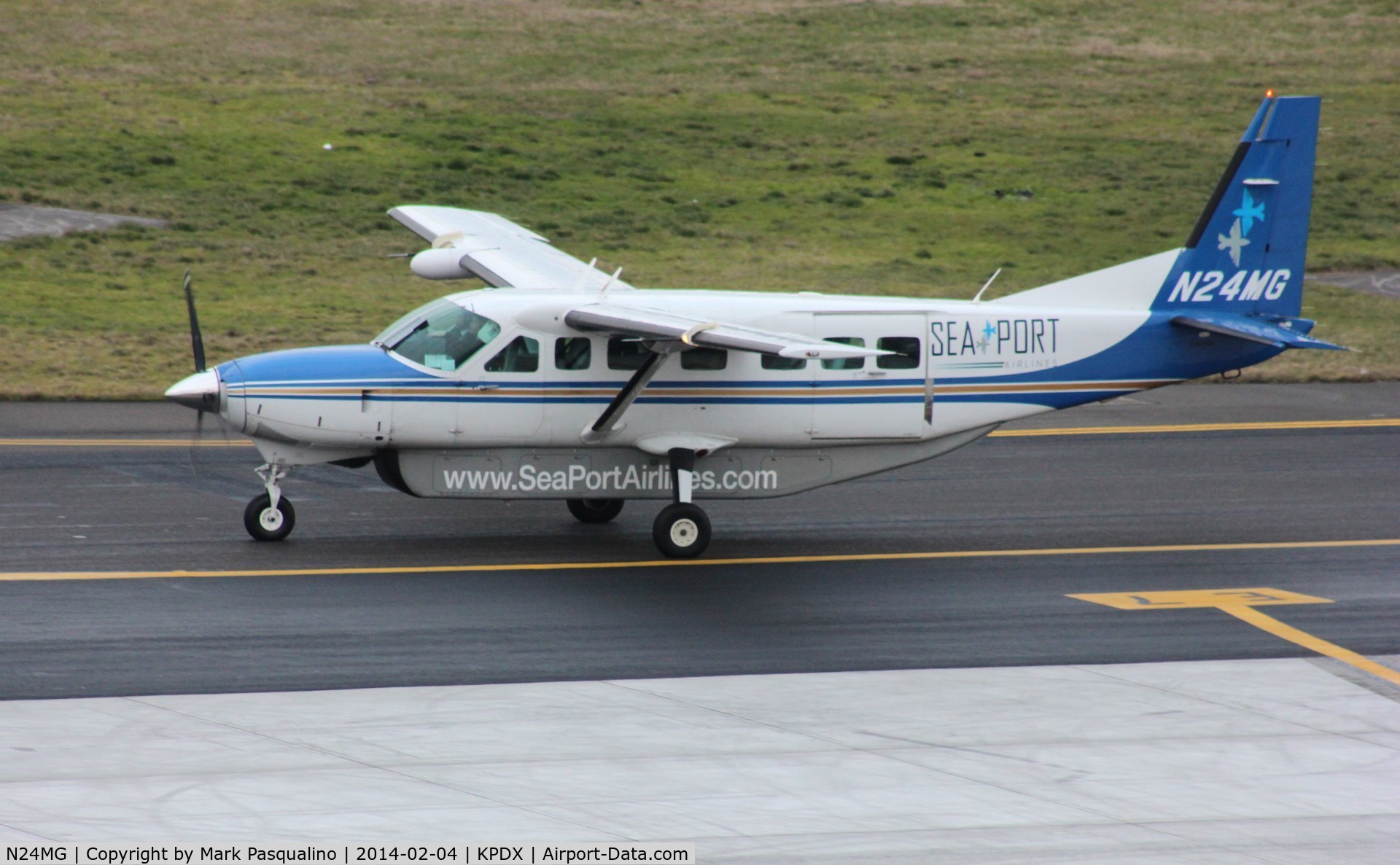 N24MG, 2000 Cessna 208B Grand Caravan C/N 208B0850, Cessna 208B