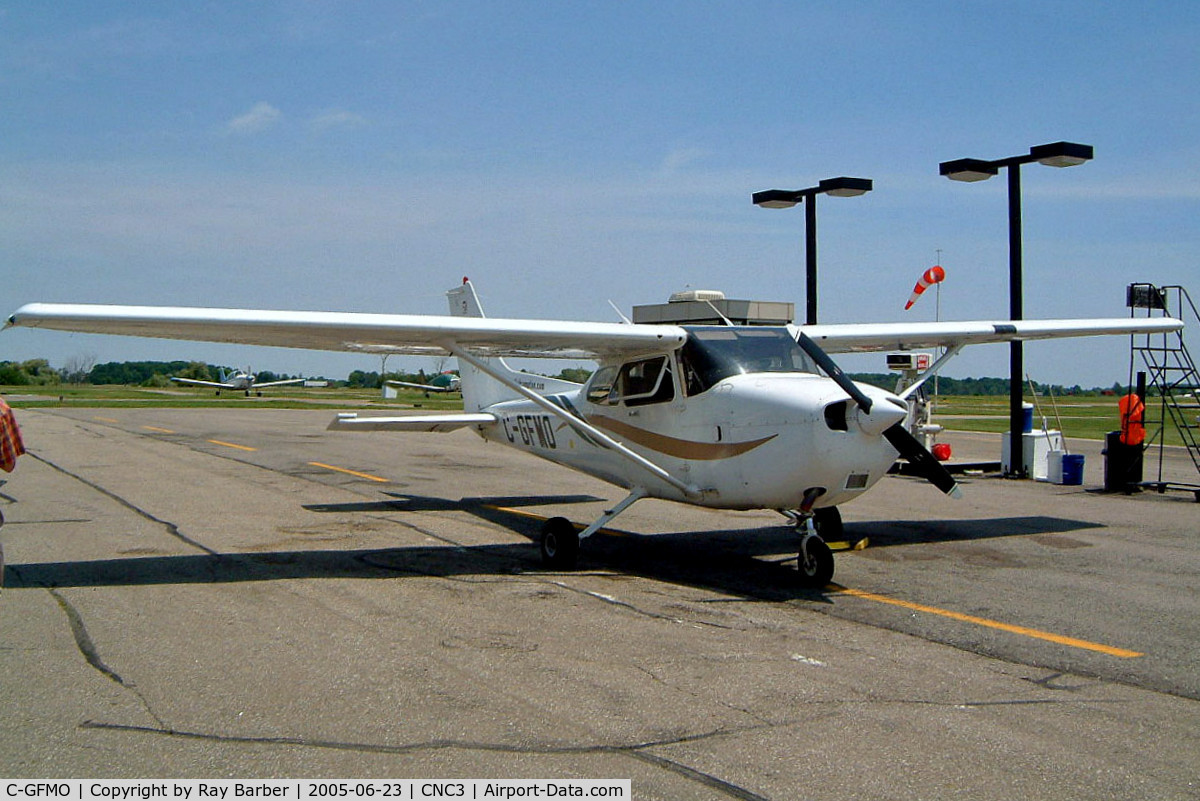 C-GFMO, 1999 Cessna 172R C/N 17280780, Cessna 172R Skyhawk [172-80780] Brampton~C 23/06/2005