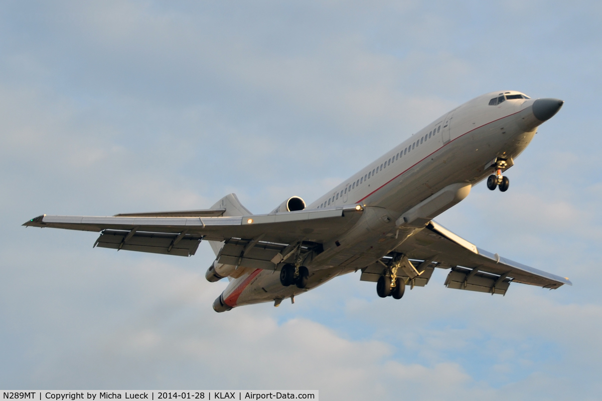 N289MT, 1981 Boeing 727-223 C/N 22467, Almost looks like Concorde ;-)