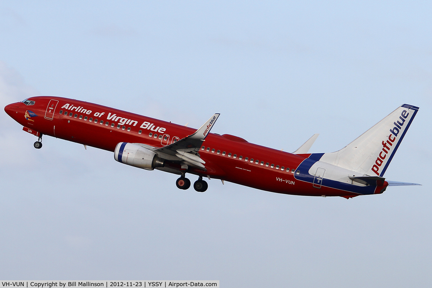 VH-VUN, 2007 Boeing 737-8BK C/N 29676, AWAY FROM 16R