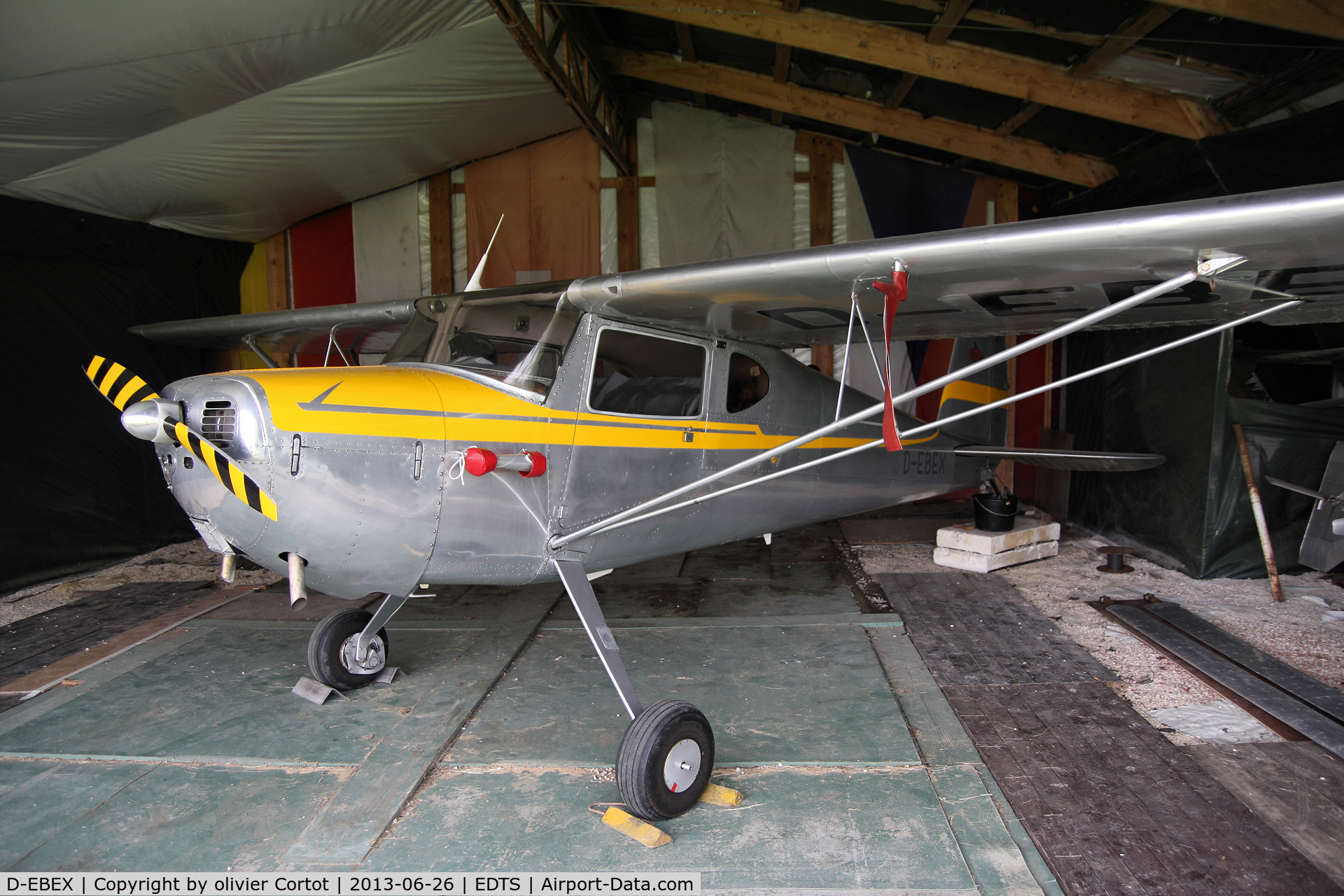 D-EBEX, 1946 Cessna 140 C/N 10300, in a museum - looks flyable