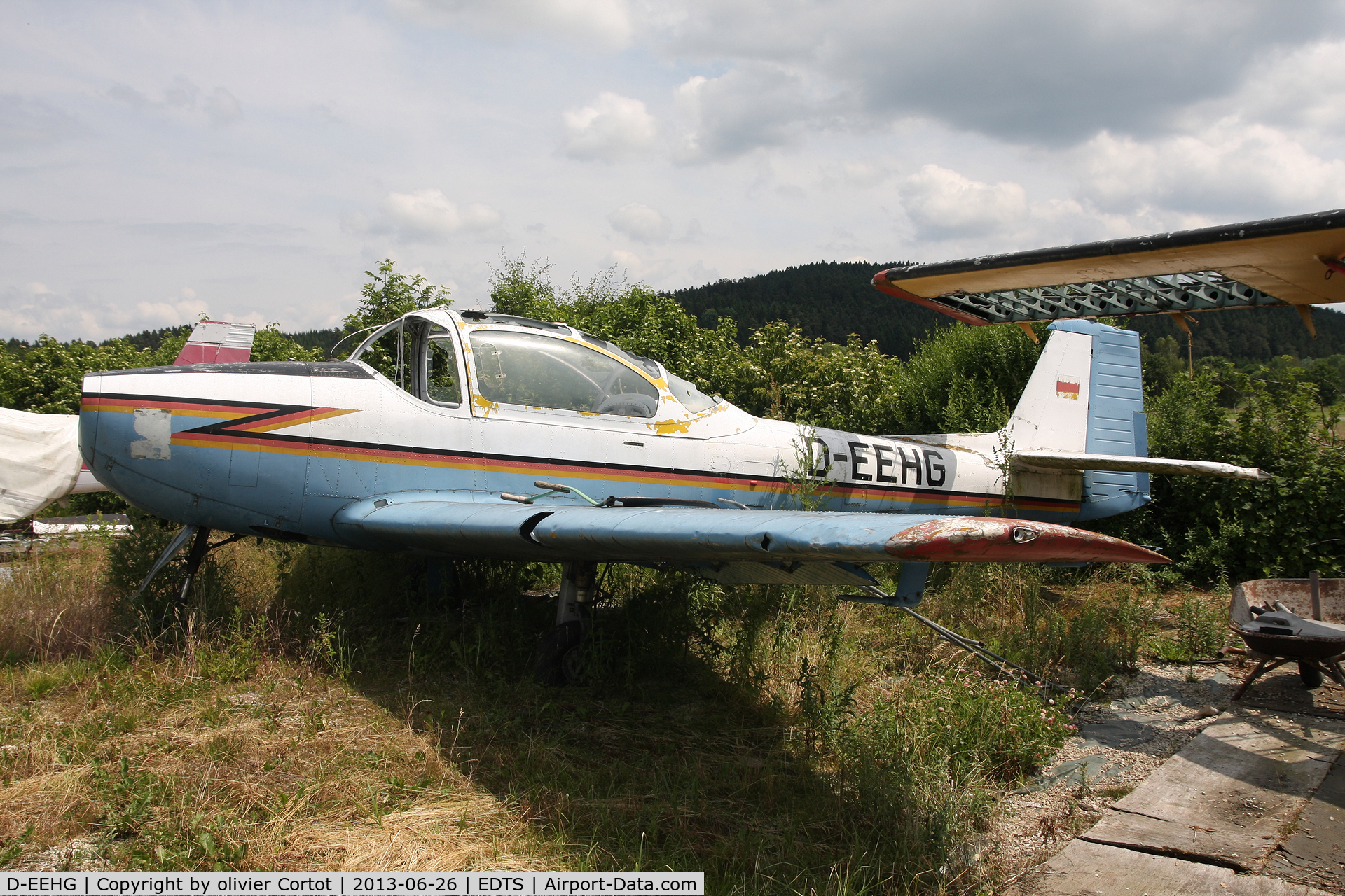 D-EEHG, Focke-Wulf FWP-149D C/N 065, has seen better days...