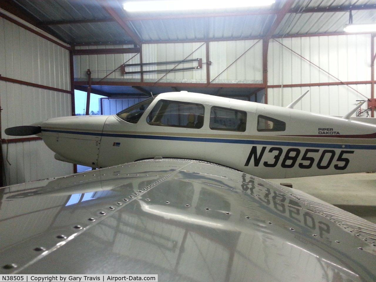 N38505, 1977 Piper PA-28-236 Dakota C/N 28-7911001, N38505 in Hangar 2-7-14