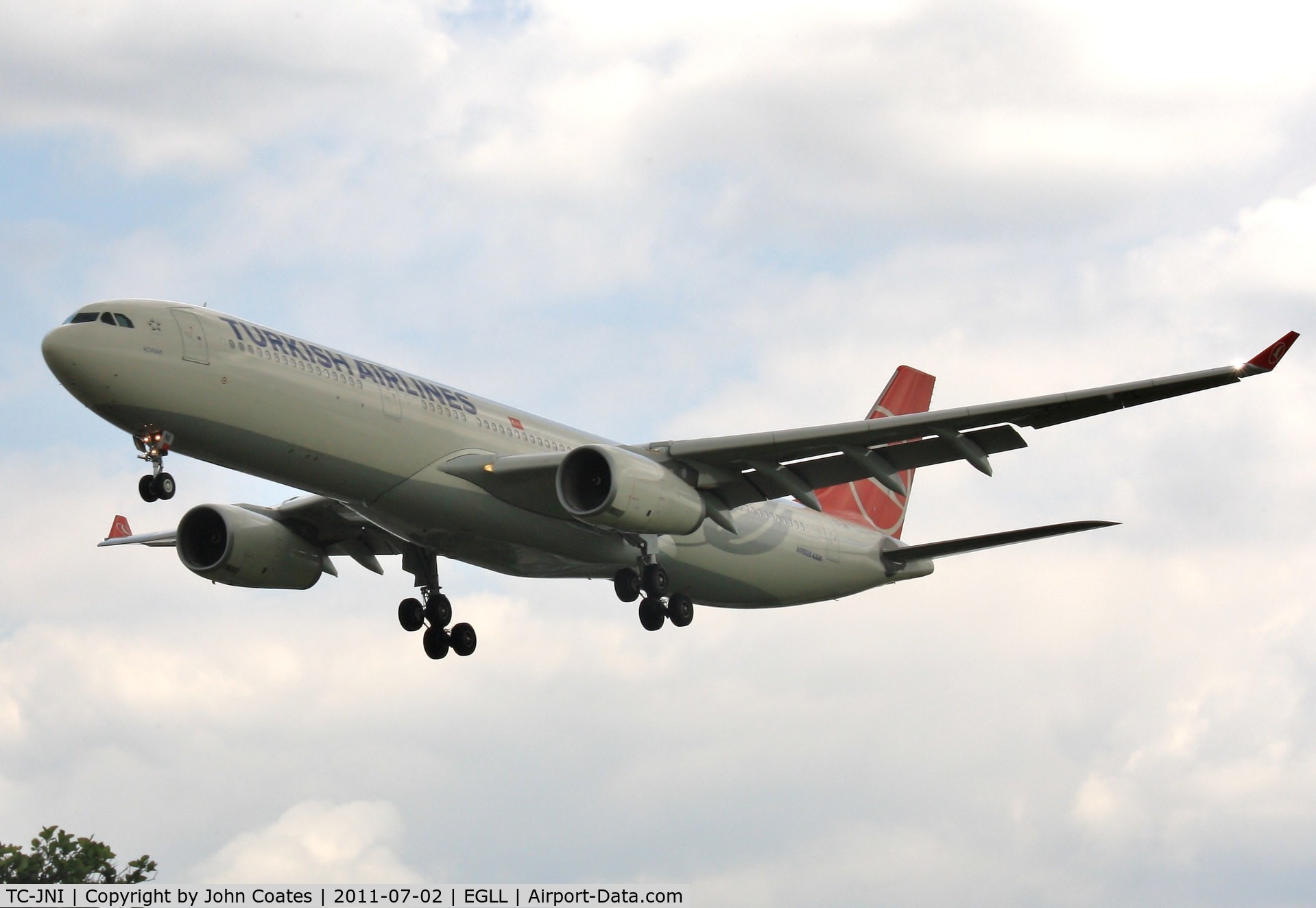 TC-JNI, 2010 Airbus A330-343X C/N 1160, On approach to 27L