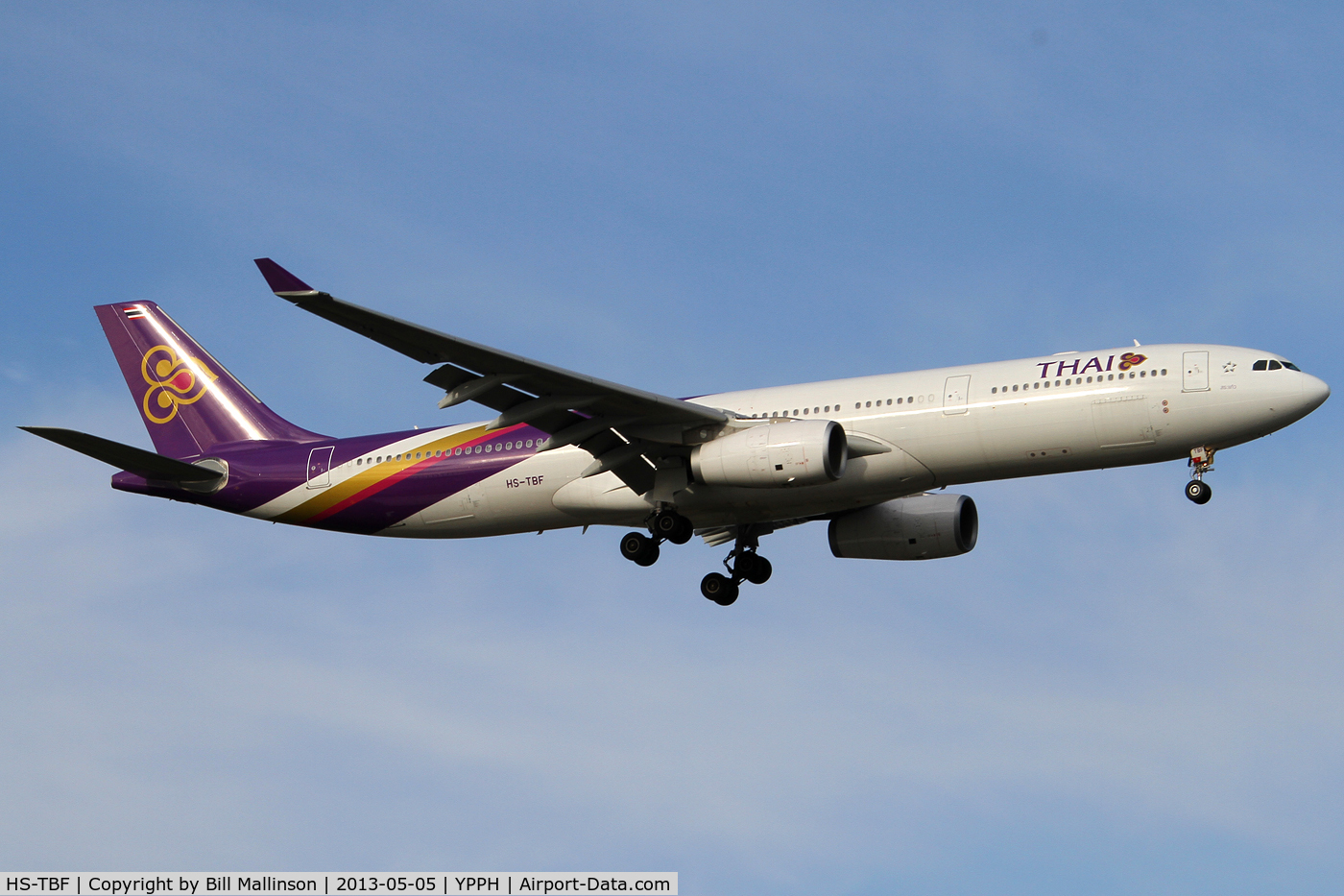 HS-TBF, 2012 Airbus A330-343X C/N 1374, finals to 21