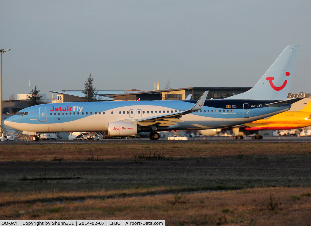 OO-JAY, 2013 Boeing 737-8K5 C/N 40944, Lining up rwy 32R from November 2