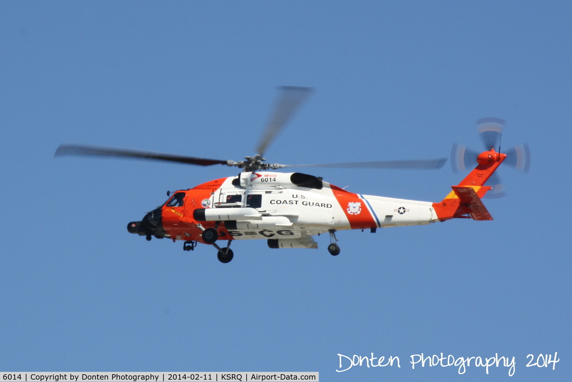 6014, Sikorsky MH-60J Jayhawk C/N 70.1585, HH-60 Jayhawk (6014) from US Coast Guard Air Station Clearwater flies into Sarasota-Bradenton International Airport