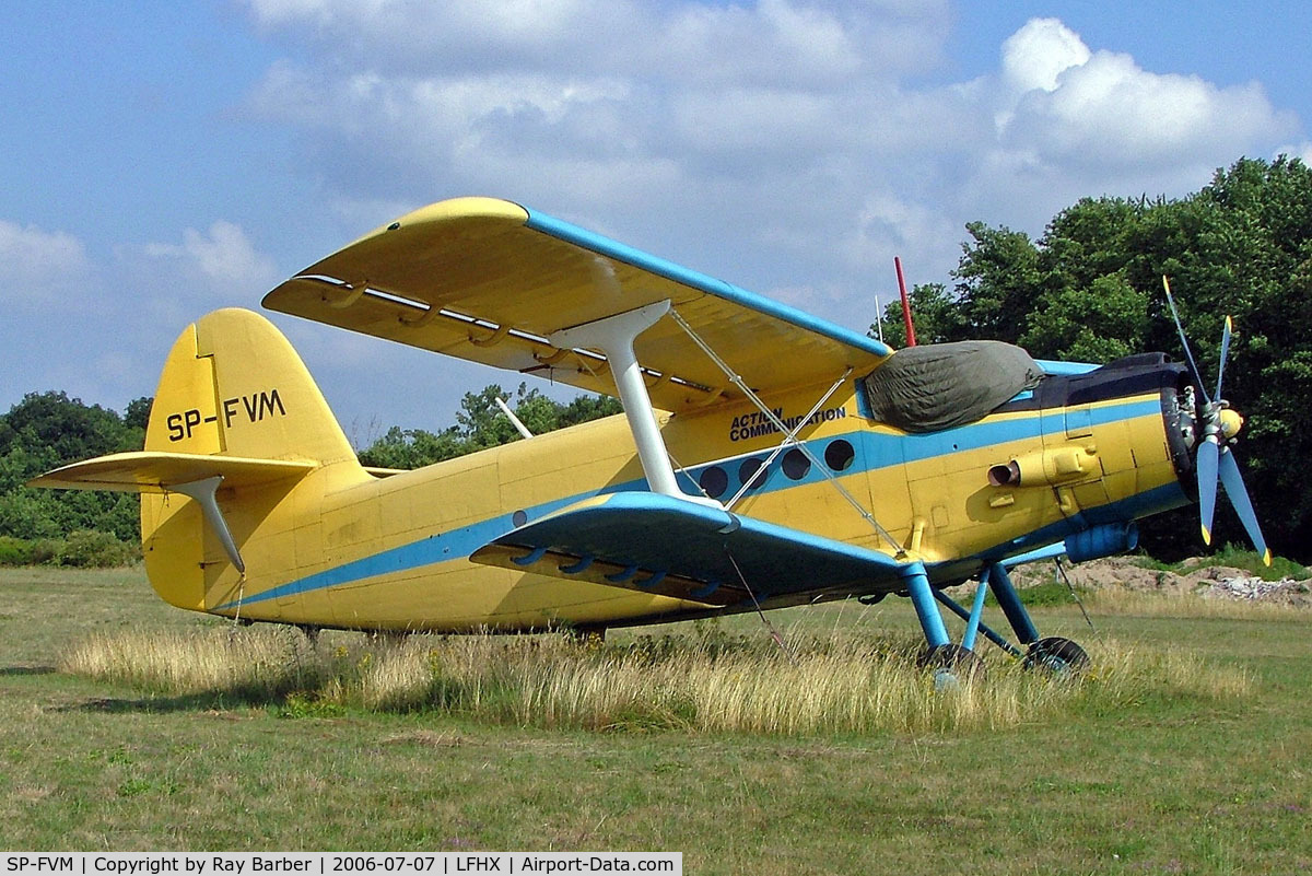 SP-FVM, Antonov An-2 C/N 1G188-35, Antonov An-2T [1G188-35] Lapalisse~F 07/07/2006