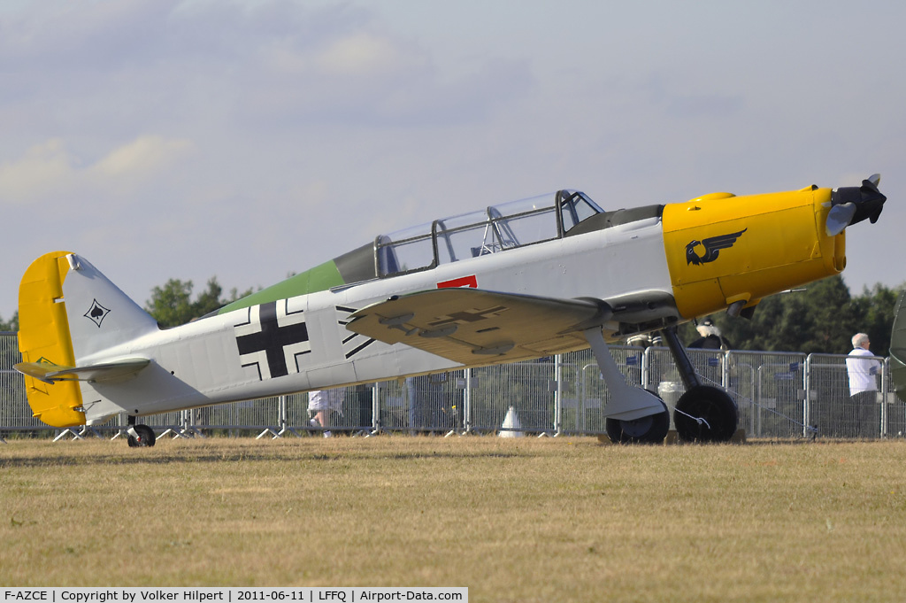 F-AZCE, Pilatus P2-06 C/N 72, ex U-152