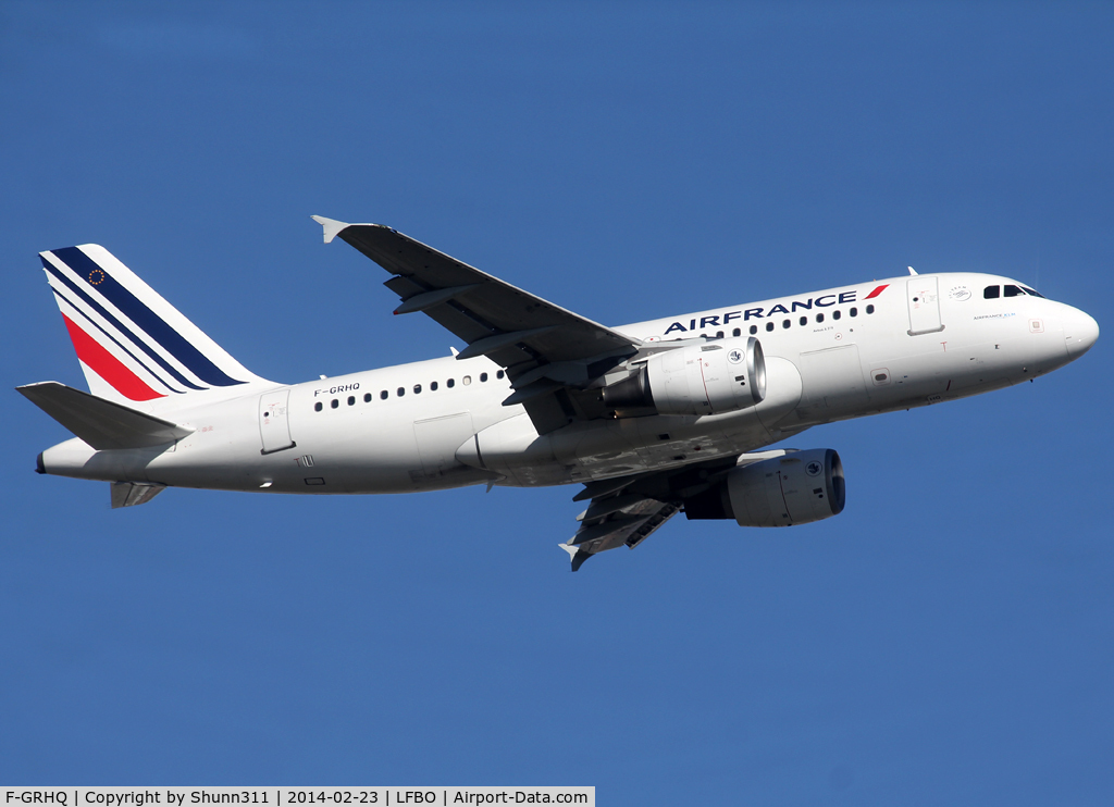F-GRHQ, 2000 Airbus A319-111 C/N 1404, Climbing after take off from rwy 14L... Now in new c/s