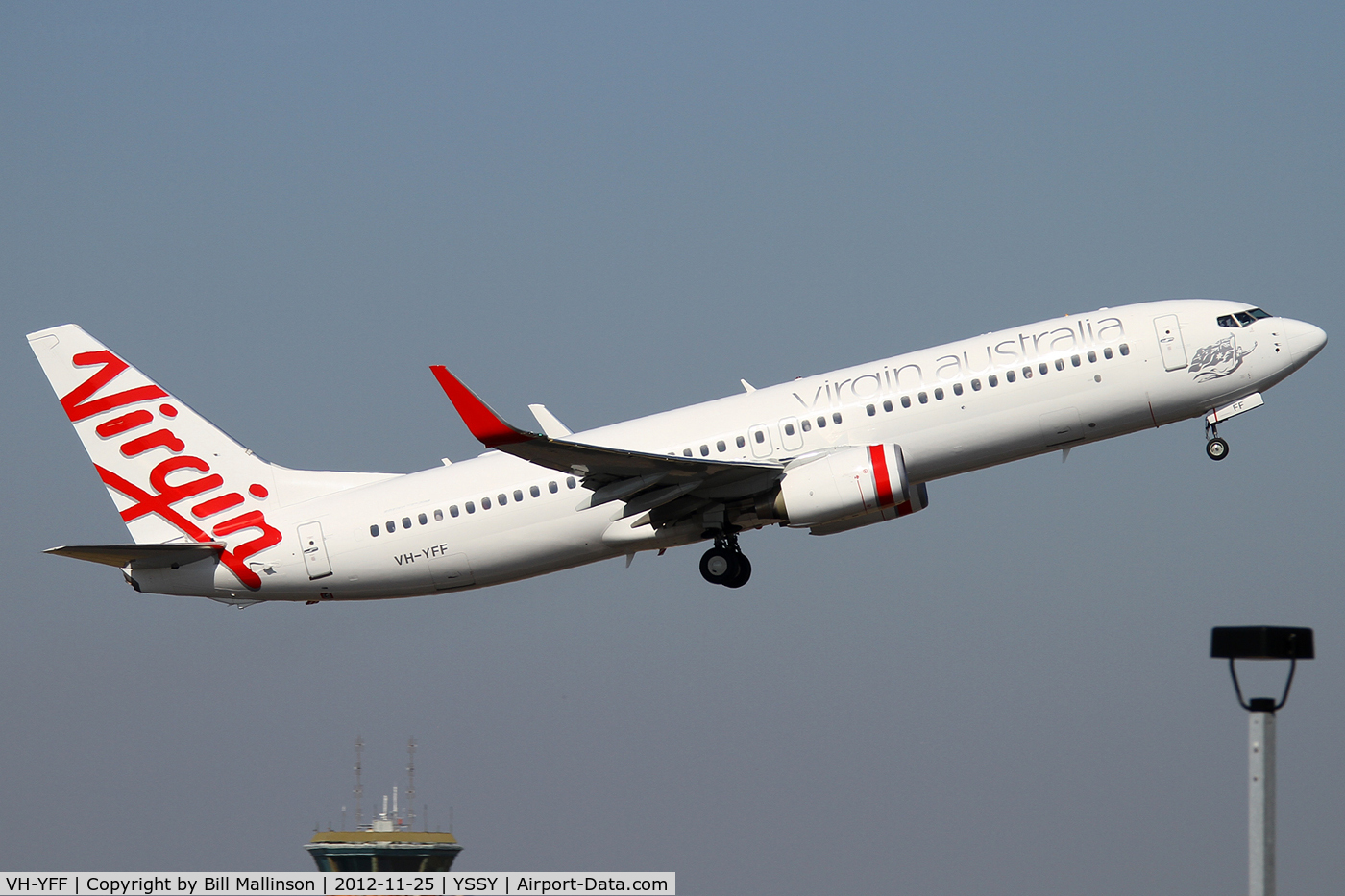 VH-YFF, 2011 Boeing 737-8FE C/N 40994, up and away from 34L